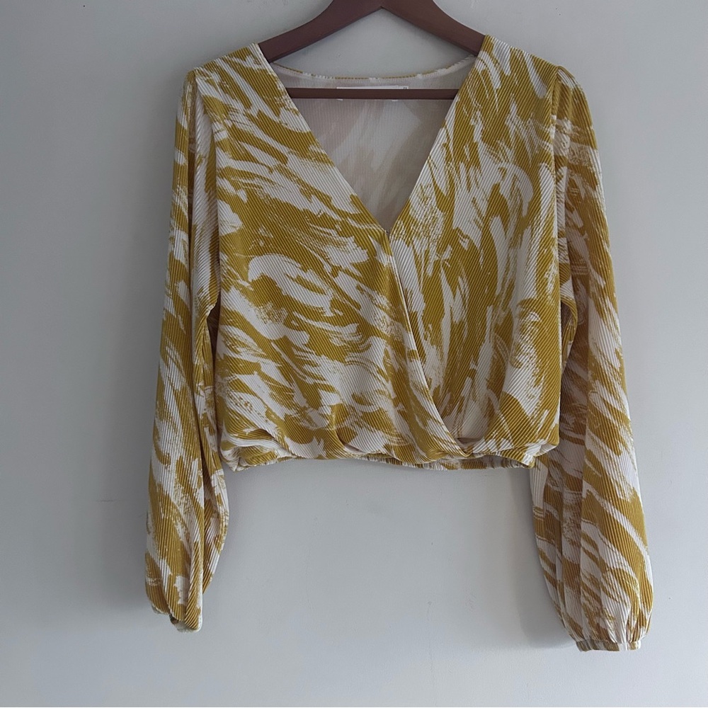 Astr The Label Mustard Yellow White Chiffon Women’s Long Sleeve Blouse Sz Small